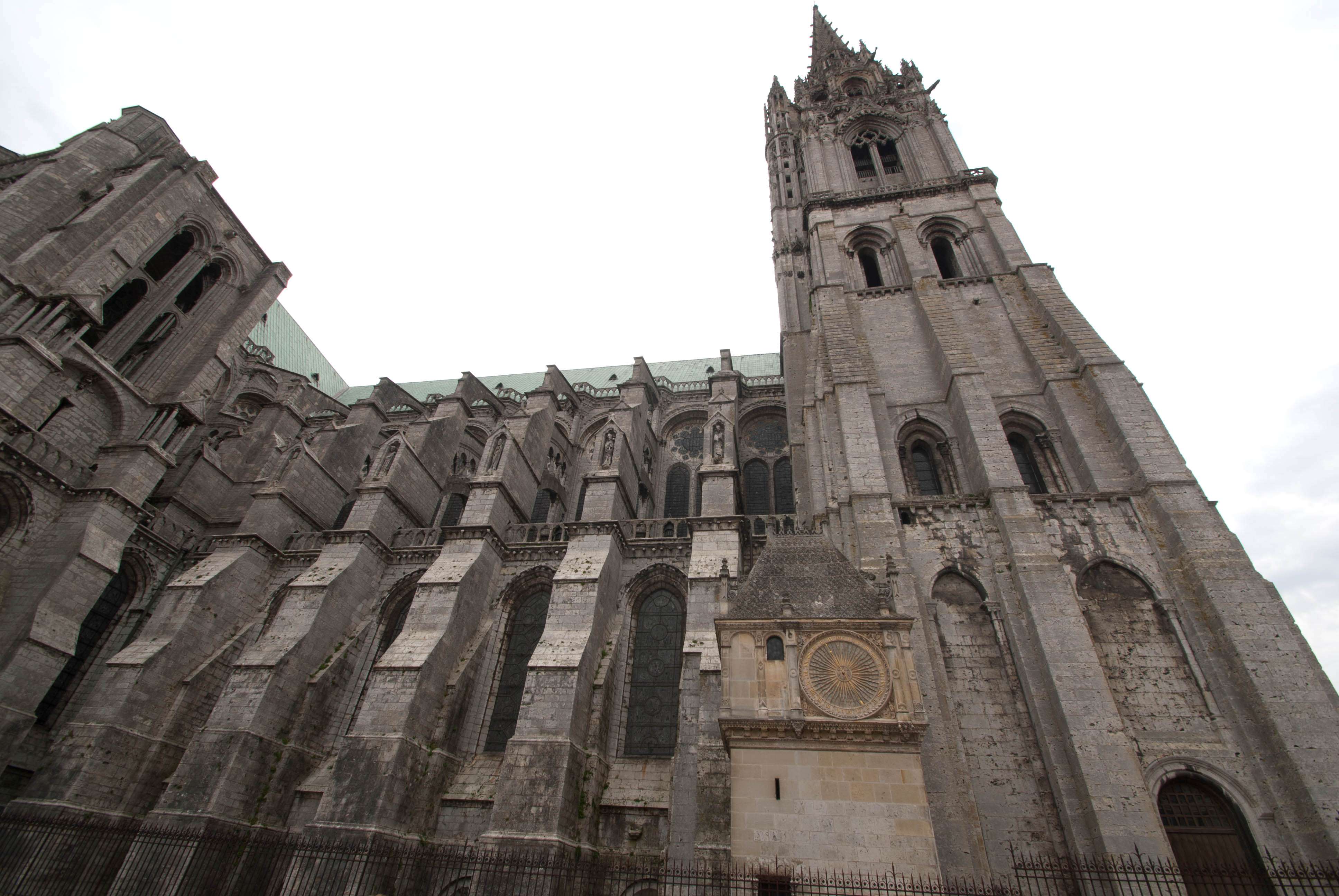 Chartres: Arte, espiritualidad y esoterismo. - Blogs de Francia - Arquitectura de la catedral de Chartres (8)